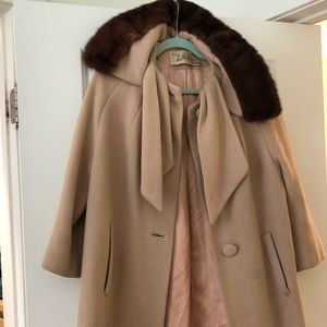 Vintage lily Ann peacoat